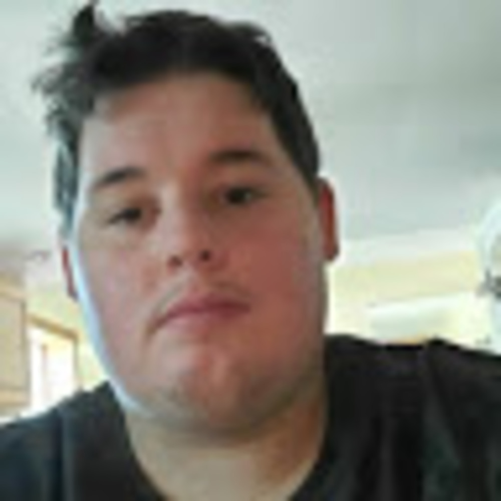 Meet your Posher, Cameron